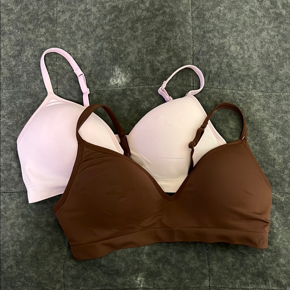VS PINK Seamless Push Up Bra Set (2 Items)